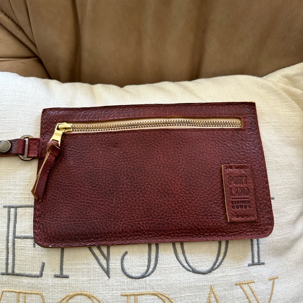 Portland Leather Adriana Pouch/Wallet